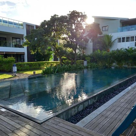 Studio 2 The Waterclub ริวิแยร์นัวร์ ภายนอก รูปภาพ